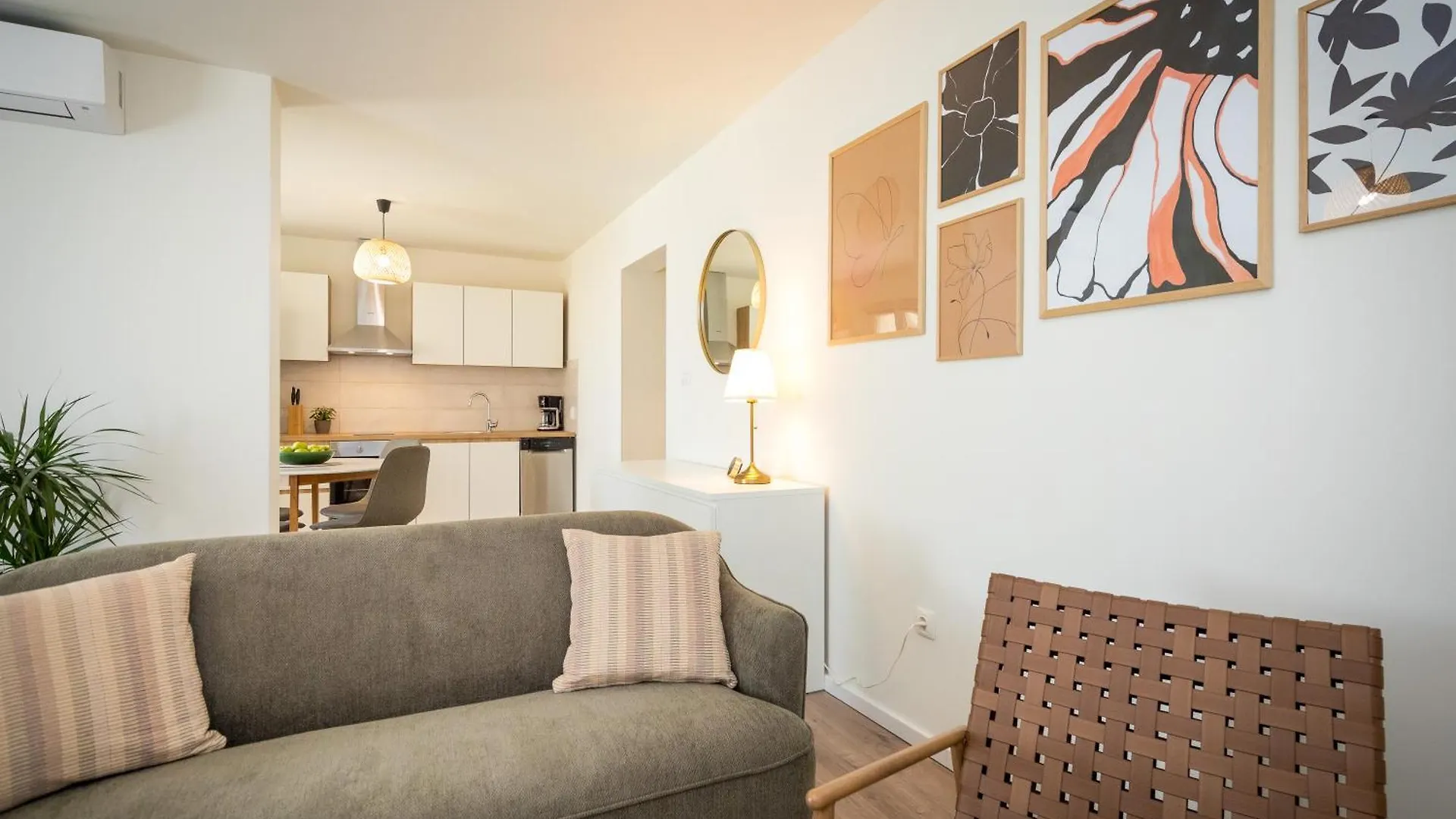 Cozy Room & Studio Kali Rovinj 0*,  Croatia